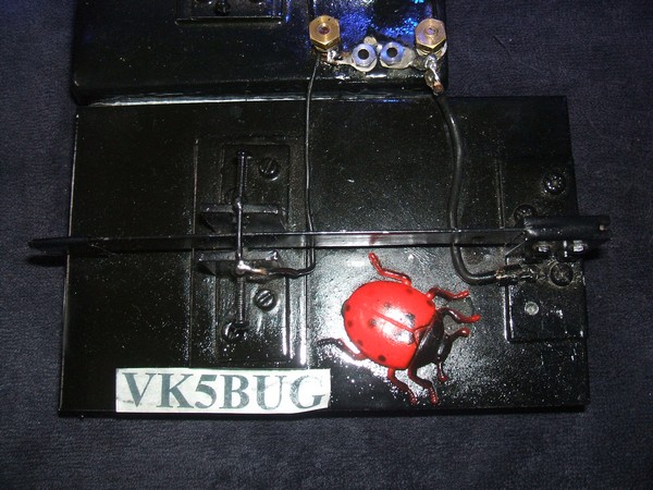 VK5BUG's homebrew cootie key #3, click to enlarge picture. VK5BUG's homebrew cootie key #3, click to enlarge picture.